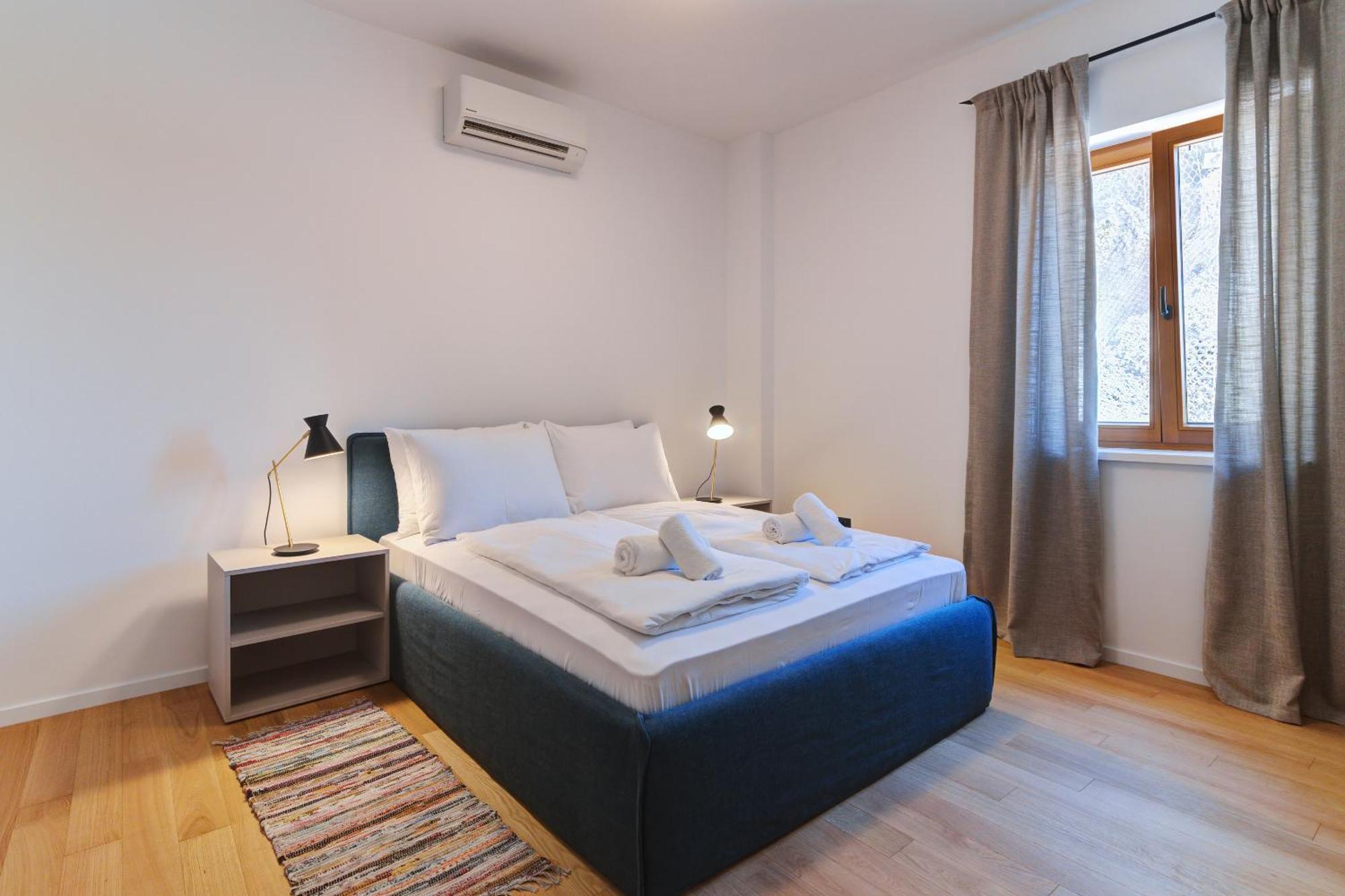Mare Sano Plaza Apartment